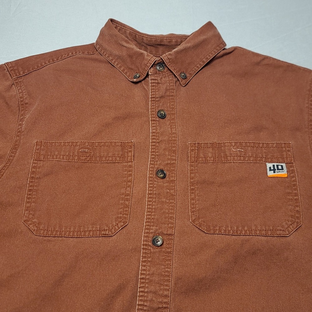 40 Grit by Duluth Trading Short Sleeve Button Down Mens Medium Brown Work Shirt